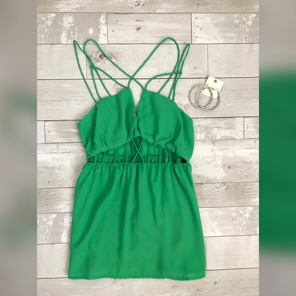 ⭐️ Cut out Tank!